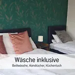 Stadtapartment By Live It - Voll Ausgestattete Kueche, Smarttv, Waschtrockner, 1-5 Pers ブランデンブルク