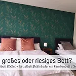 Stadtapartment By Live It - Voll Ausgestattete Kueche, Smarttv, Waschtrockner, 1-5 Pers ブランデンブルク