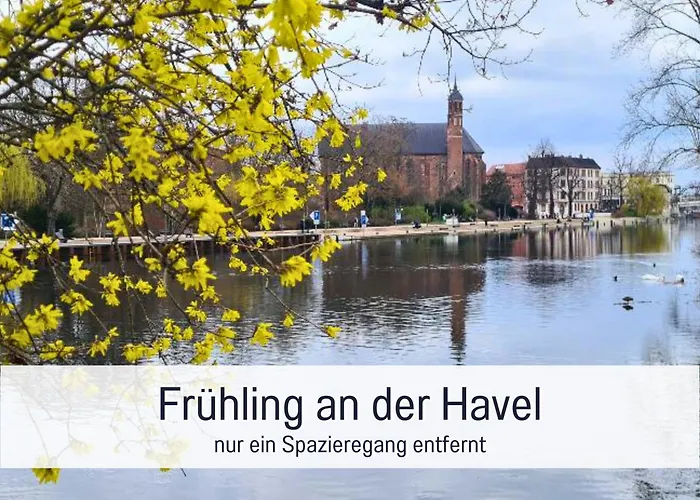 Daire Stadtapartment By Live It - Voll Ausgestattete Kueche, Smarttv, Waschtrockner, 1-5 Pers Brandenburg (Brandenburg an der Havel)